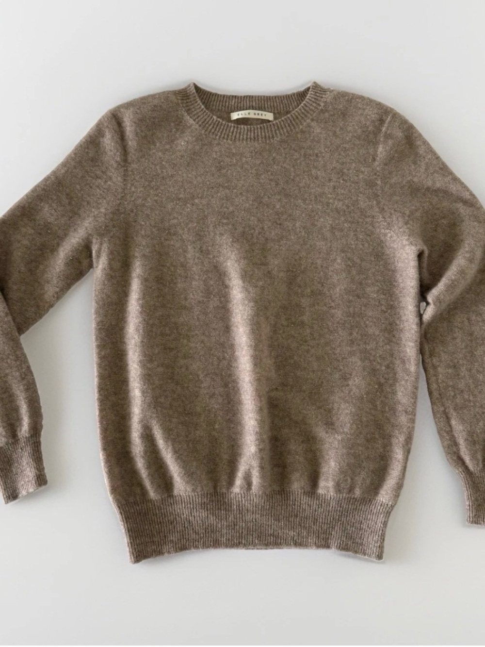 Elle Grey 100% Wool Women’s Lightweight Sweater Oatmeal Quiet Luxury Preppy S/M